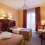 Hotel Adam & 3*