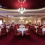 Hotel Adam & 3*