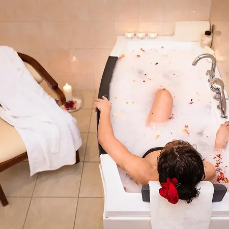 Hotel Adam & Kudowa-Zdrój